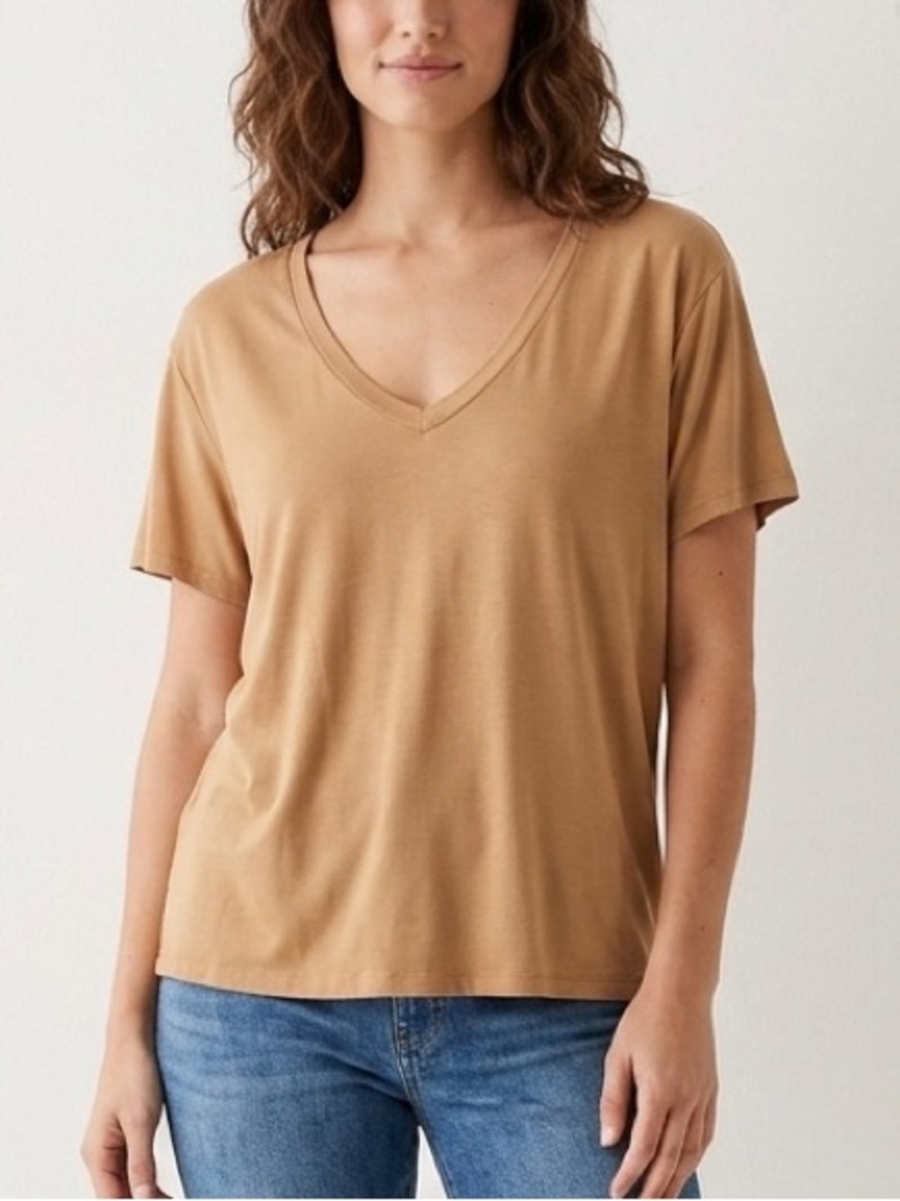 American Eagle Outfitters Soft & Sexy V-Neck Tee Shirt Tan M